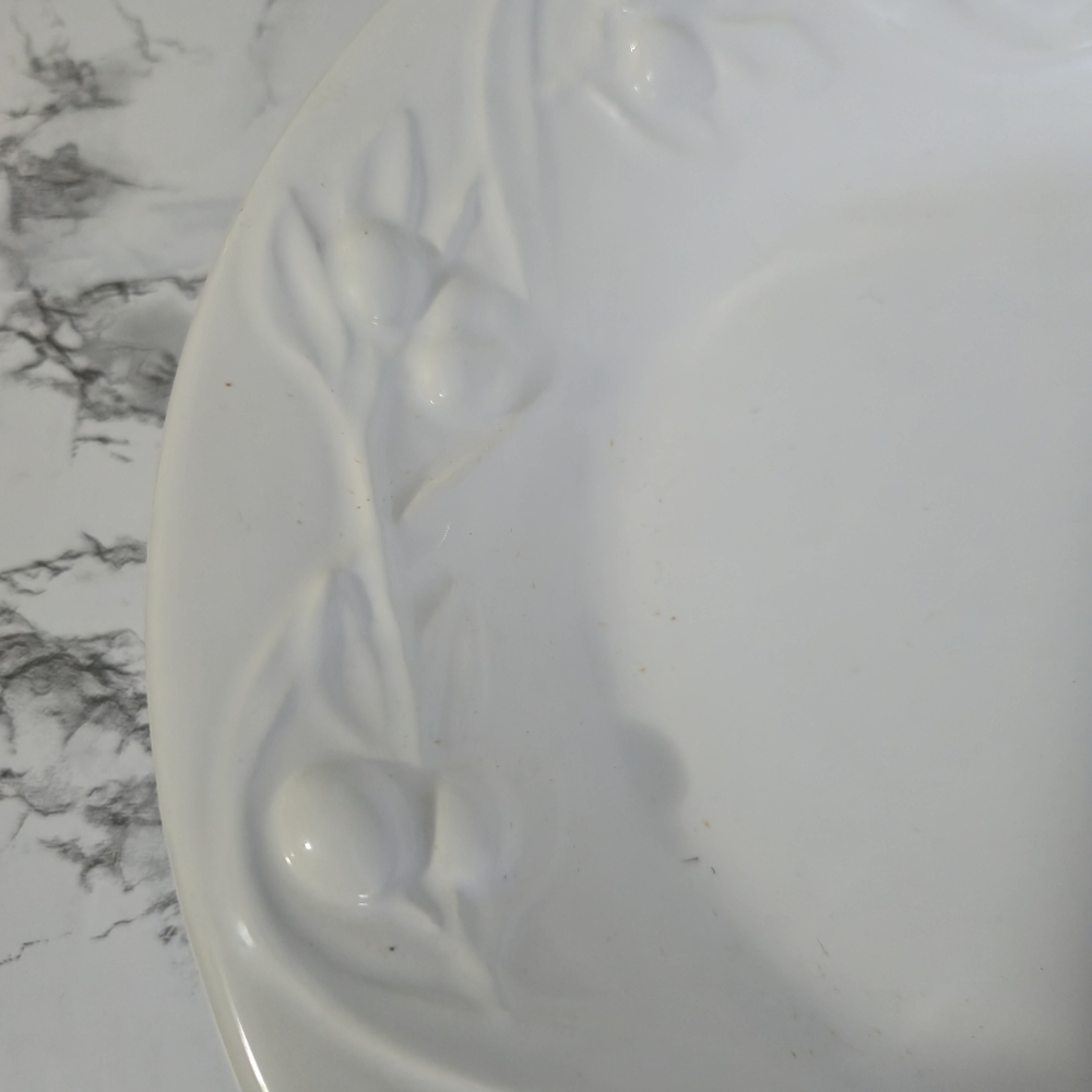 Williams Sonoma Patrizi 10” bowl. Olive harvest pasta bowl. - Picture 3 of 6